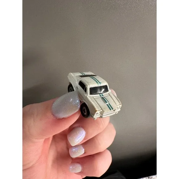 White‎ Toy Car Green Stripes Micro Machine Diecast Vehicle