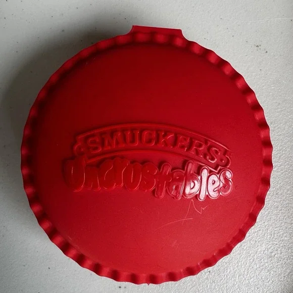 Smuckers Uncrustables PB & J Red Plastic Sandwich Container Lunch Box - NEW