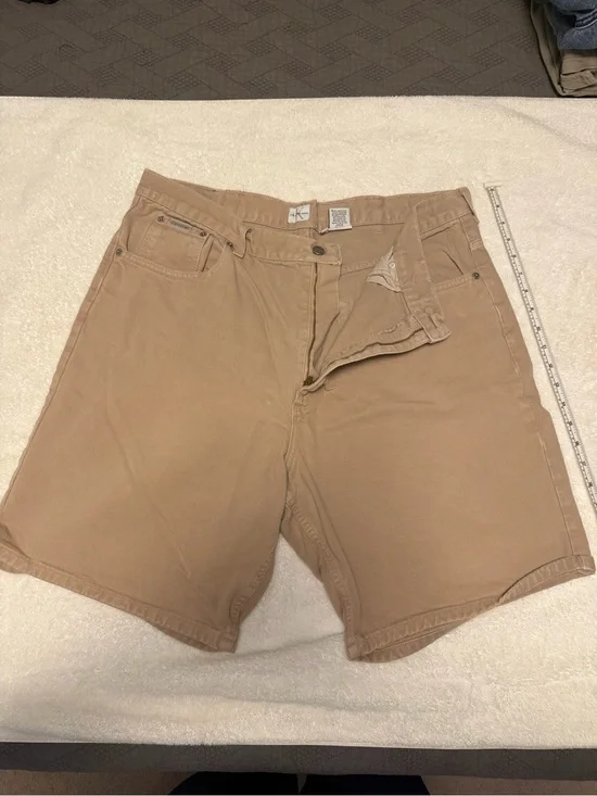 Calvin Klein Jeans Men's Khaki Flat Front Cotton Shorts Jorts