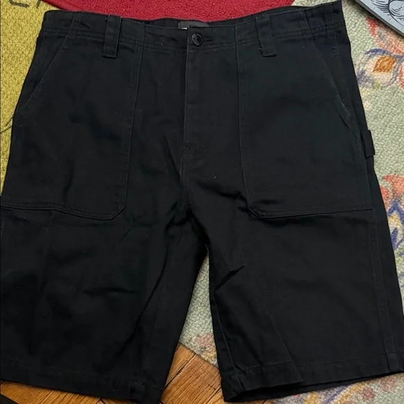 Classic Black Cargo Shorts for Men size 34