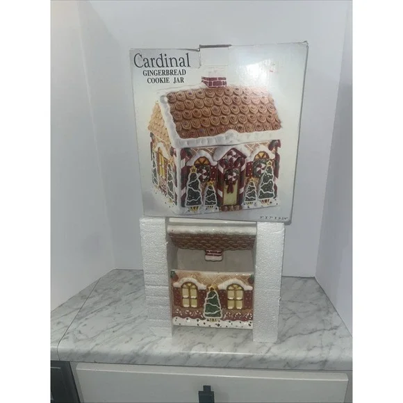 Christmas Ceramic Gingerbread Cookie Jar by Cardinal Inc New In Box 9