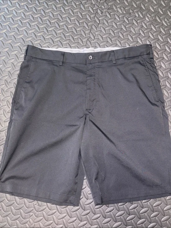Walter Hagen Men's Black Performance Shorts - Golf Classic Everyday Short
