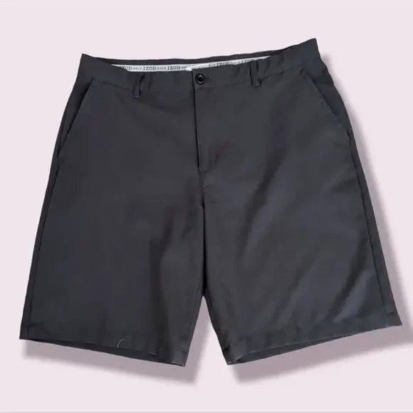 Izod Golf Men's Flat Front Shorts Size 36
