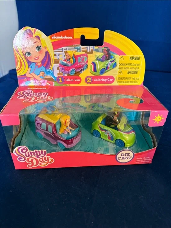 Nickelodeon Sunny Day Pink Glam Van & Green Coloring Car Set