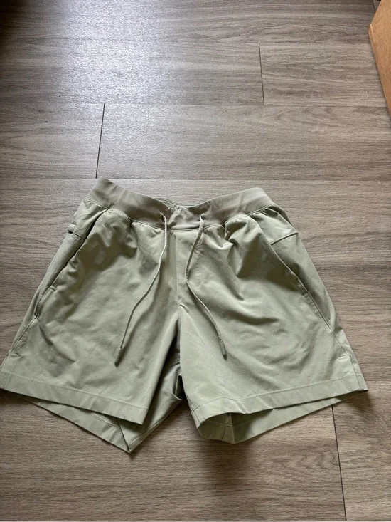 lululemon athletica Men's Light Olive Athletic Drawstring Shorts