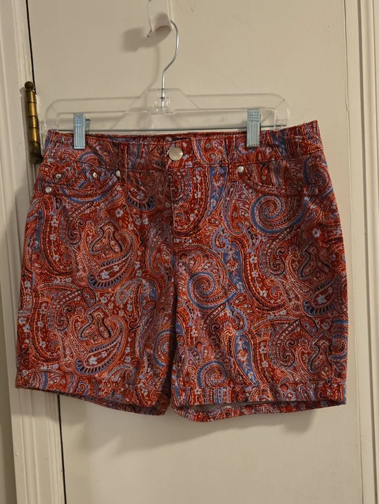 Bandolino Red Paisley Bermuda Shorts with Light Blue Highlights