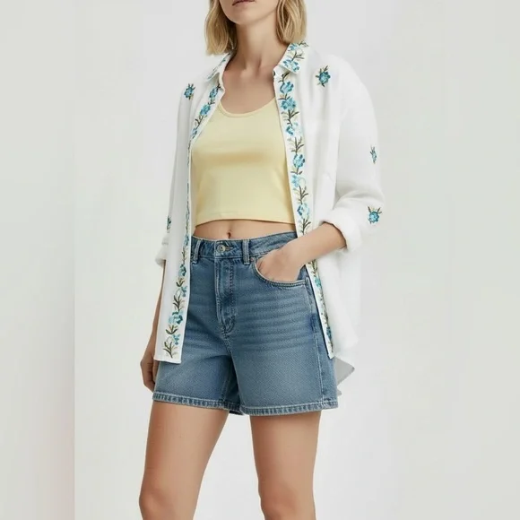 Zara Authentic Denim by TRF, Button-Up, High Rise Shorts, Size 6