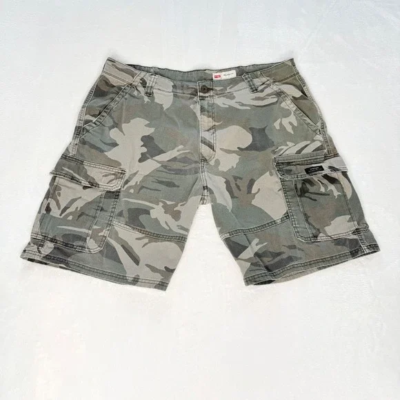 Wrangler Relaxed‎ Fit Camo Cargo Shorts Men's 36 Green Y2K Utility 10in