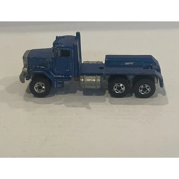 1979 Hot Wheels Blue Peterbilt Tractor Cab Semi Truck Malaysia Mattel Diecast