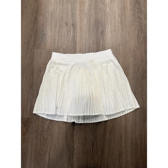 Lululemon Varsity High Rise Pleated Tennis Skirt‎ White Active Sz 4