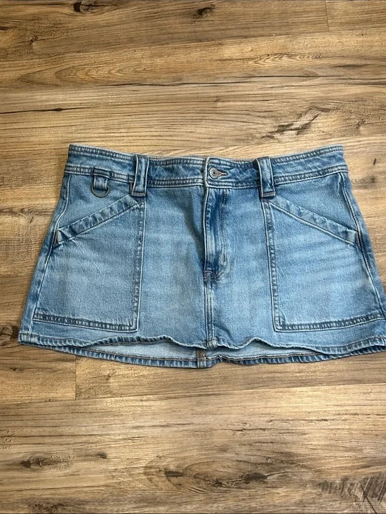American Eagle Outfitters Light Blue Denim Mini Skort