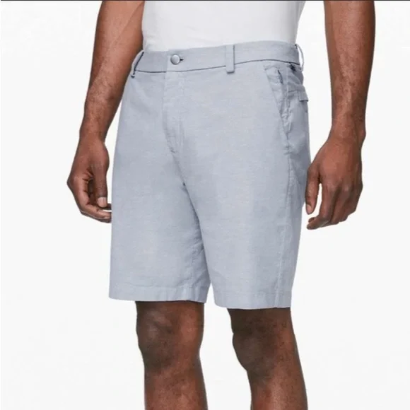 Lululemon qwick oxford Gray Flat Front‎ Shorts 31