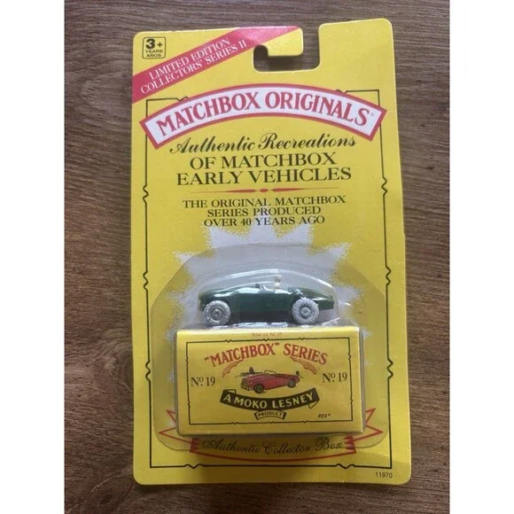 Matchbox Originals No. 19 MG Midget TD Collector Series II MOC Lesney