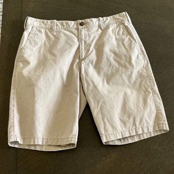 Express Mens Classic Fit Chino Shorts Tan‎ Khaki Cotton Size 31 Summer Casual