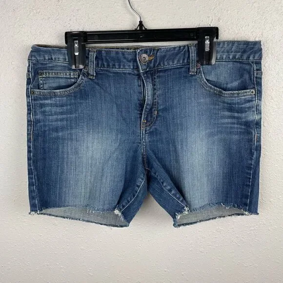Calvin Klein Cut Off Jean Short Size 32/14 EUC
