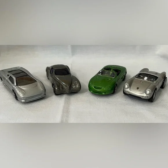 Maisto Sports Cars (25-28)