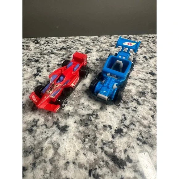 Hot Wheels Race Car Lot Red Blue Diecast Toy Vehicle 11 8‎