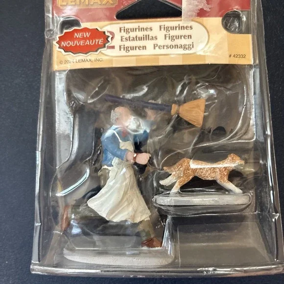 Lemax‎ Caddington Village Accessory Feline Fish Thief Runaway Cat Set Of 2 42332