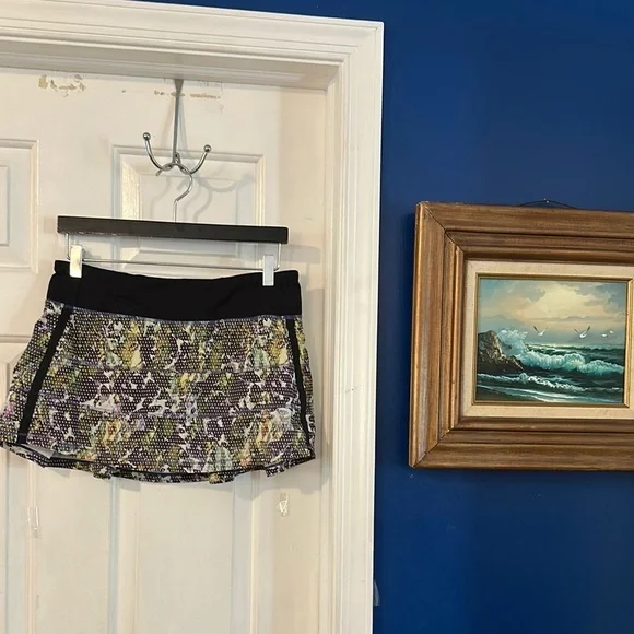 Women’s Lululemon Pace Rival Skort II Black and Multicolor Size 8