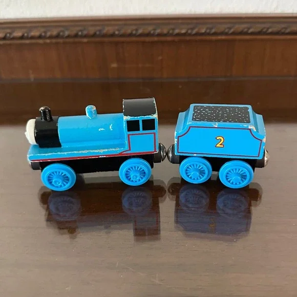 Thomas Wooden Railway Edward the Blue Engine No 2 Train and Tender 1994 Vintage