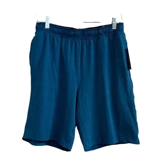 NWT Xersion Quick Dry Shorts.  Size Small