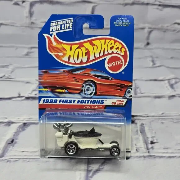 1998 Hot Wheels #648 First Editions 13/40 HOT SEAT White/Black w/5Spoke