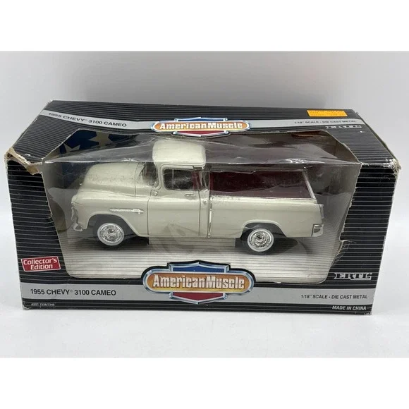 ERTL Chevy Cameo Die Cast Model 1:18 Scale White