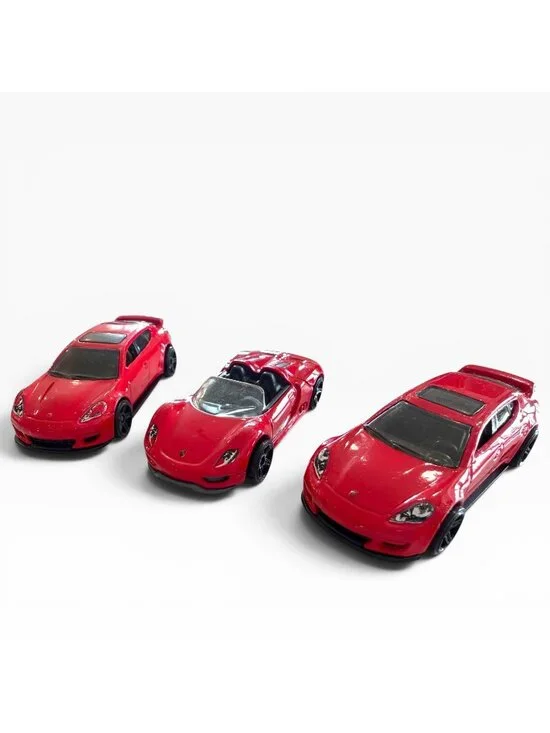 Hot Wheels Porsche Lot of 3 Panamera & 918 Spyder3
