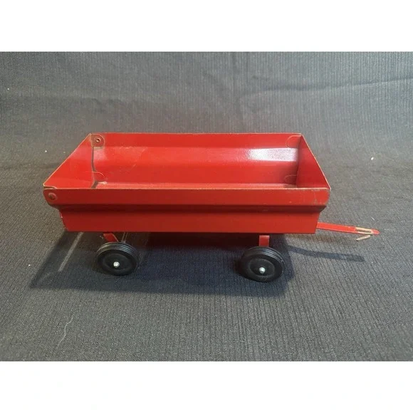 Vintage 1960's Ertl Die Cast Red Farm Tractor Hay Wagon Childrens toy