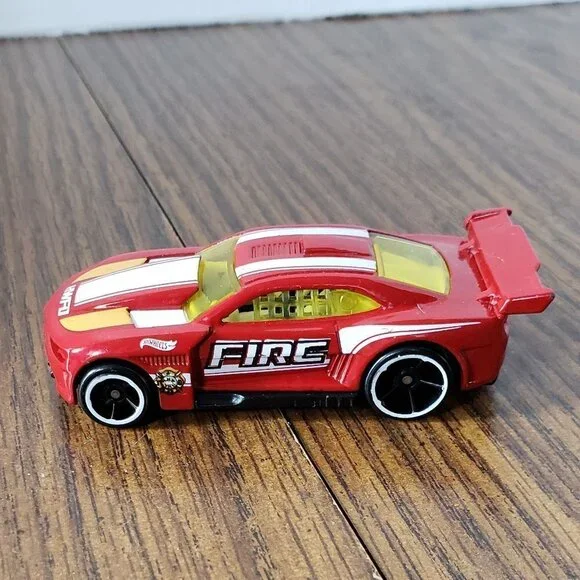2011 CHEVY CAMARO 2020 Hot Wheels Rescue Series Red