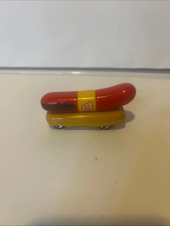Vintage 1993 Hot Wheels Oscar Mayer Weiner Mobile