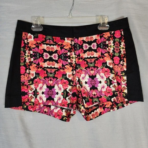 NICOLE MILLER Size 8 Colorful Floral Tuxedo Cotton Stretch Resortwear Shorts EUC