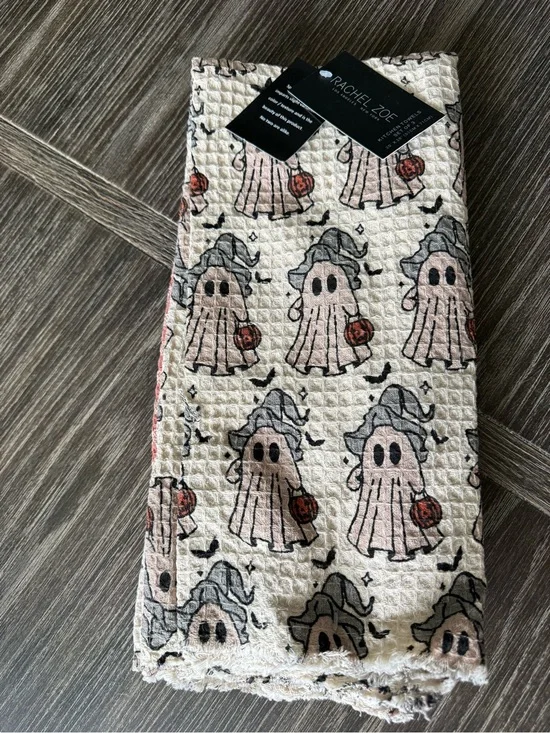 NWT Rachel Zoe Halloween Ghost Kitchen Towel set