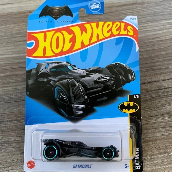 Hot Wheels Car Batman v Superman Black Batmobile Car 1/5 DC Comics Hotwheels