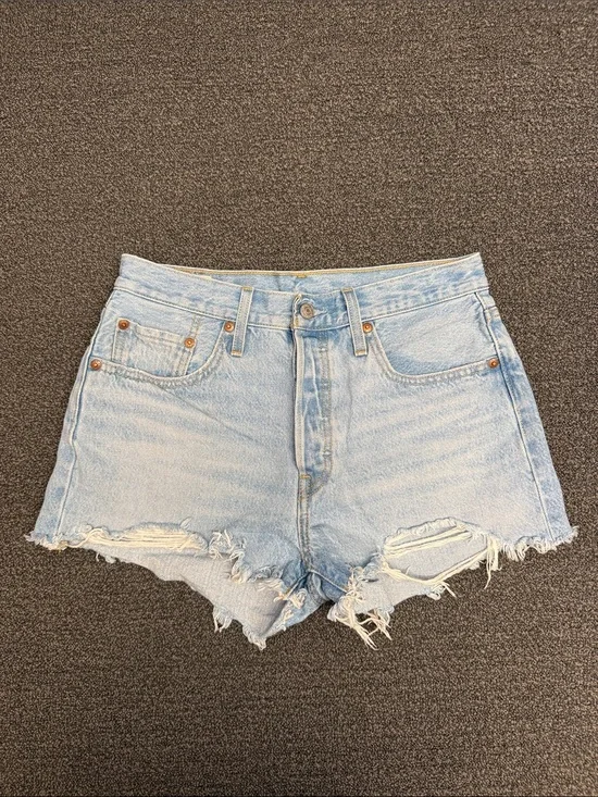 Levi’s 501 Original Shorts in Luxor Heat