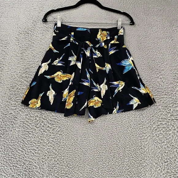 Zara‎ Shorts Womens XS Black High Waist Tie Belt Pleated Bird Side Zip