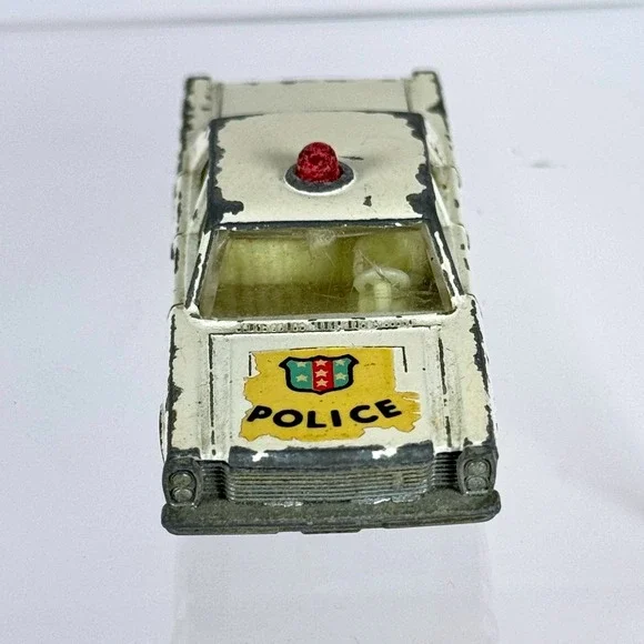 Vintage Matchbox Lesney No 55/59 Ford Galaxie Police Car Made in England White
