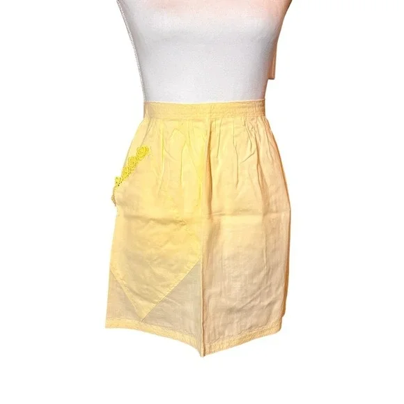 Vintage Yellow Half Apron Handmade Pocket Floral Lace Trim Retro Farmhouse