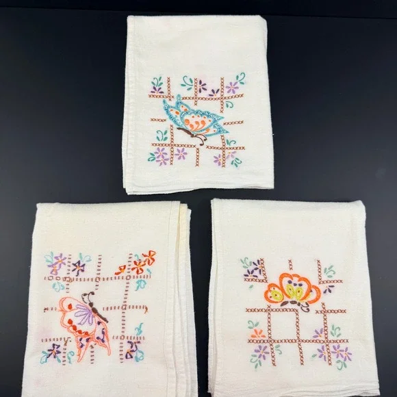 Vtg Hand Embroidered LARGE Butterfly Tea Towels Set of 3‎ White Cotton Floral