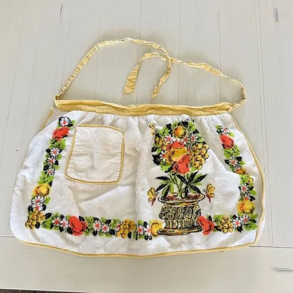 Vintage 70's Apron Half Waist Tie White Yellow Food Vegetable Fruit Dragon Fly