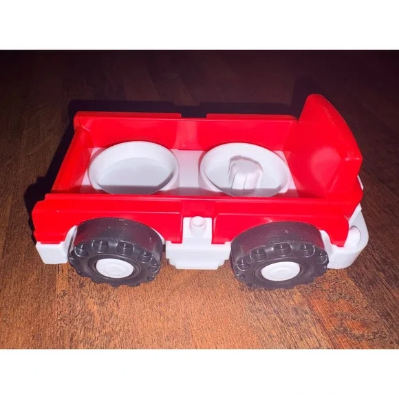 Fisher Price Little People‎ Red White Fire Truck Vehicle Toy For Kids