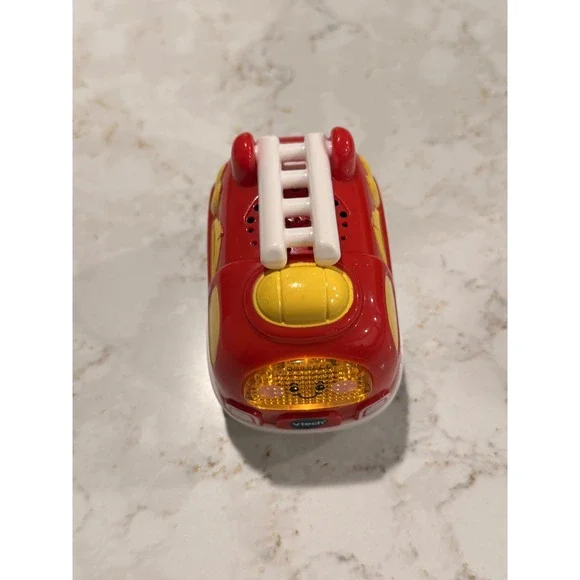 VTech Go!‎ Go! Smart Wheels Fire Truck Interactive Toy Vehicle Red 80-541100