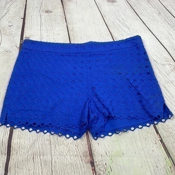 UEC Quinn eyelet royal blue shorts by Quinn size 8