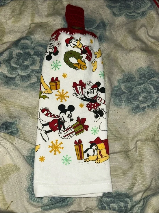 Disney Mickey & Friends Christmas Hanging Kitchen Towel