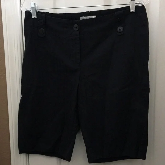 FINAL MARKDOWN White House black market shorts 8