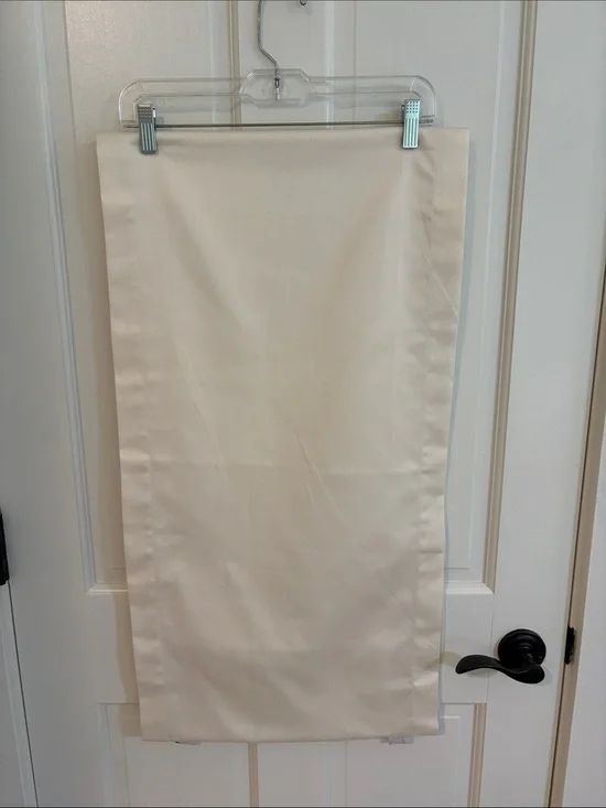 Pottery Barn NWOT Cream 16”X 126” Table Runner - 100% Cotton -