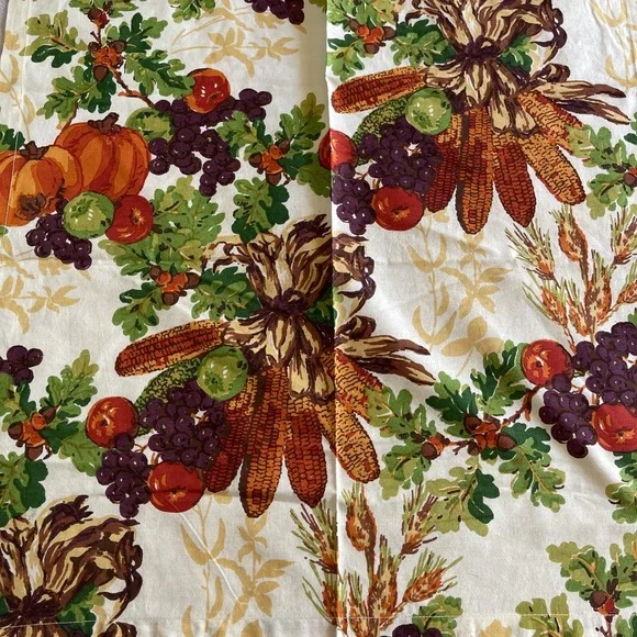 World Market Cloth Fabric Napkins Set‎ of 9 Fall Autumn Thanksgiving Retro Print