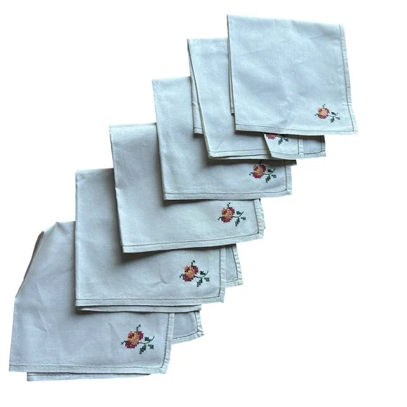 Vintage Linen Napkins Set‎ 6 Hand Embroidered Roses Ivory 15x15