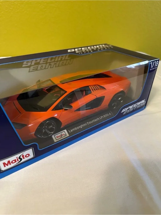 🚗Maisto Special Edition Orange Lamborghini Countach LP800-4 Die-Cast Model