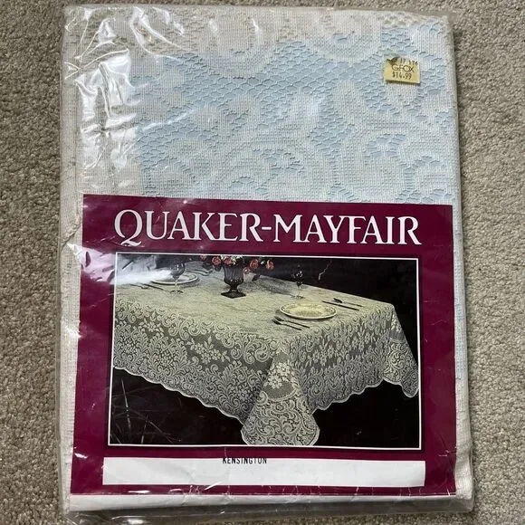 VTG NIP Quaker‎ Mayfair 70” ROUND Lace Tablecloth Natural Ivory Made In USA